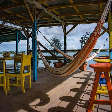בוקס דל טורו Hostal On The Sea מראה חיצוני תמונה